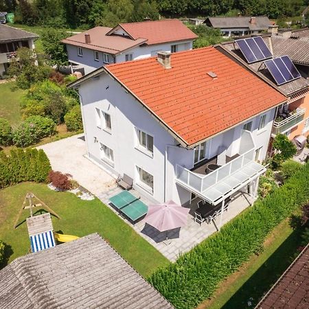 Schoenes Ferienhaus Mit Garten Pörtschach am Wörthersee Kültér fotó