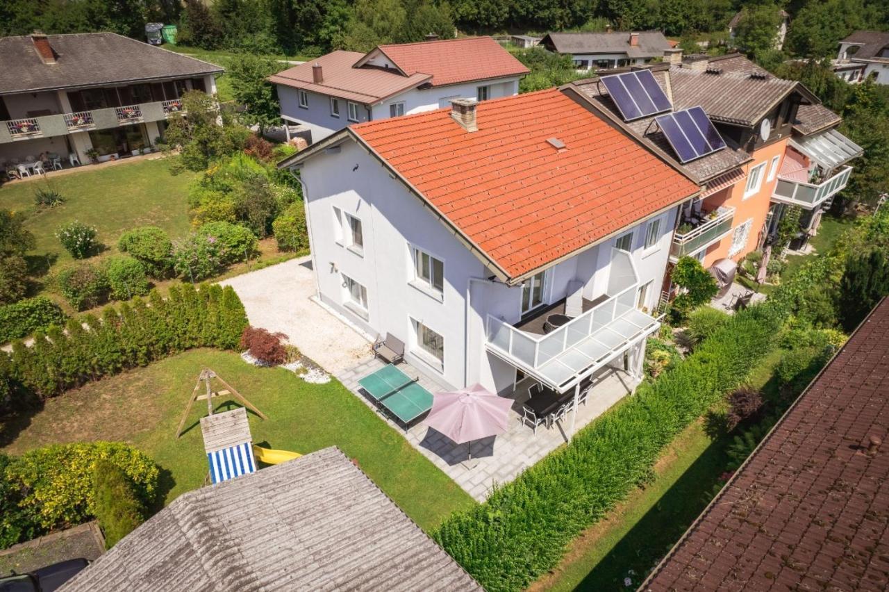 Schoenes Ferienhaus Mit Garten Pörtschach am Wörthersee Kültér fotó